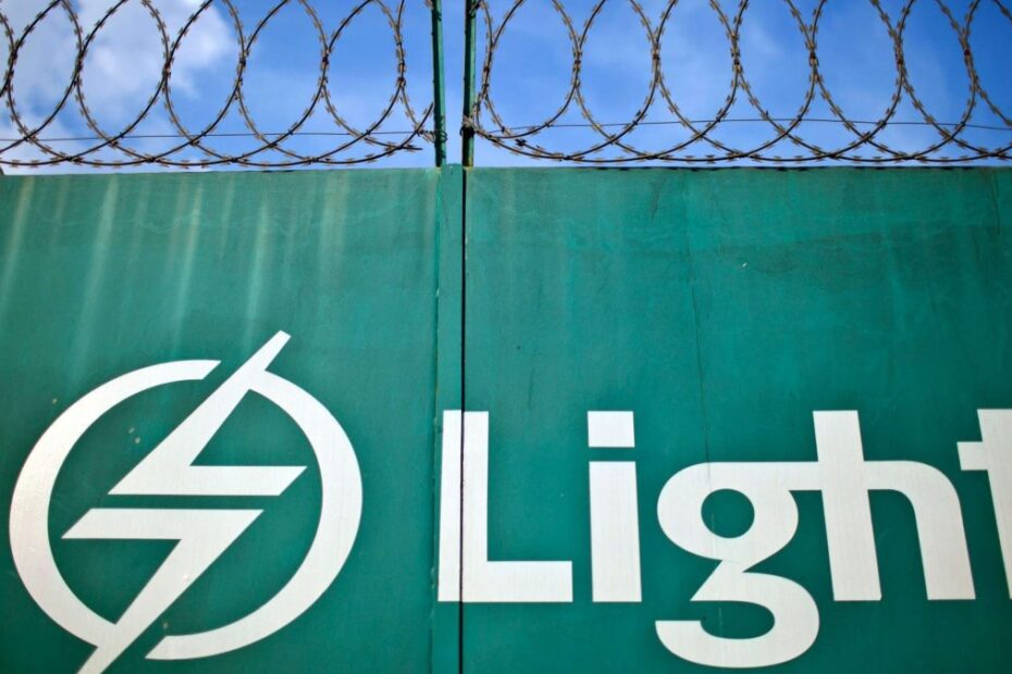 Light LIGT3 scaled e1680261428406