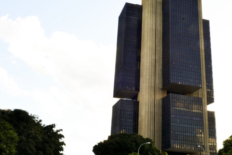banco central mcajr abr 0104222280 0