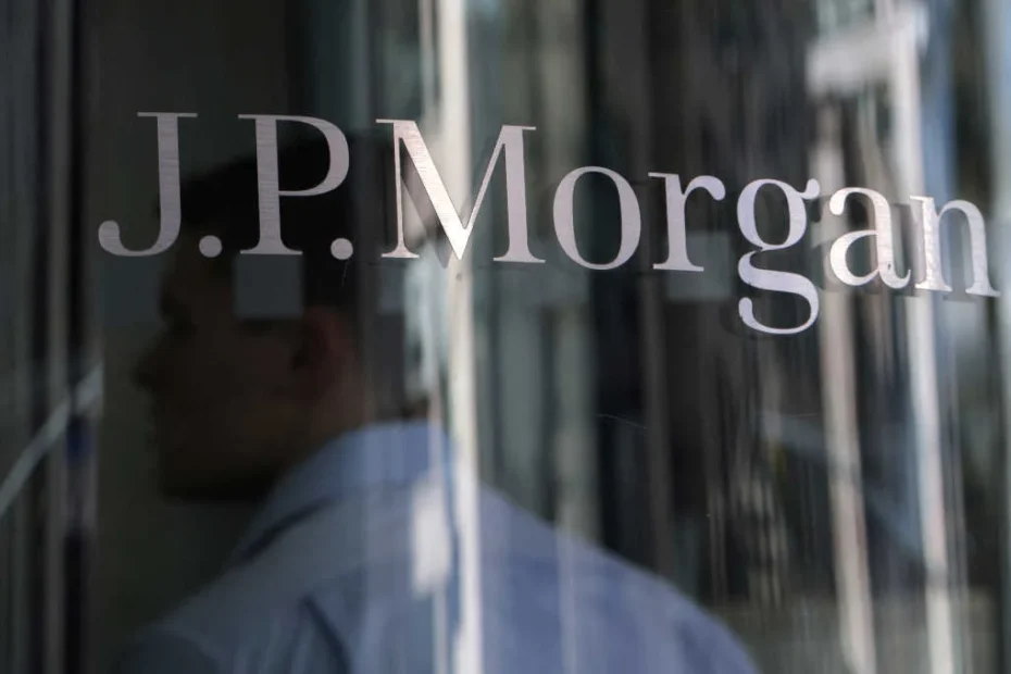 2022 11 23t121928z 1 lynxmpeiam0cy rtroptp 4 jpmorgan results.webp