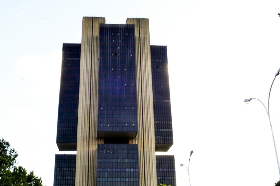banco central mcajr abr 0104222281 0