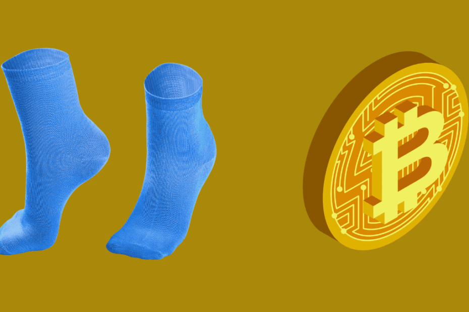 bitcoin btc e meias azuis. imagem canva pro montagem money times