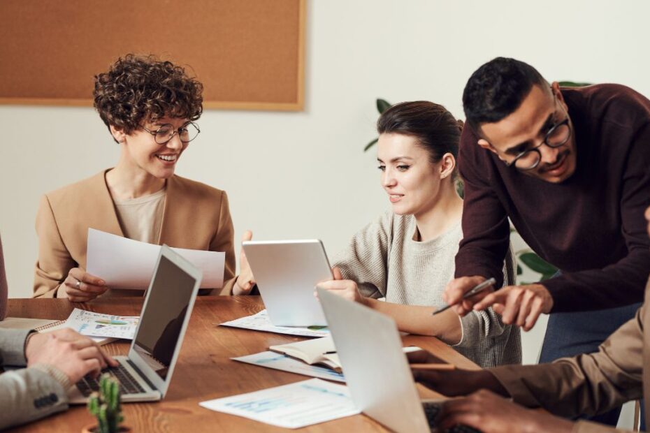 vagas bolsas estagio remunerado IEL vagas de estagio