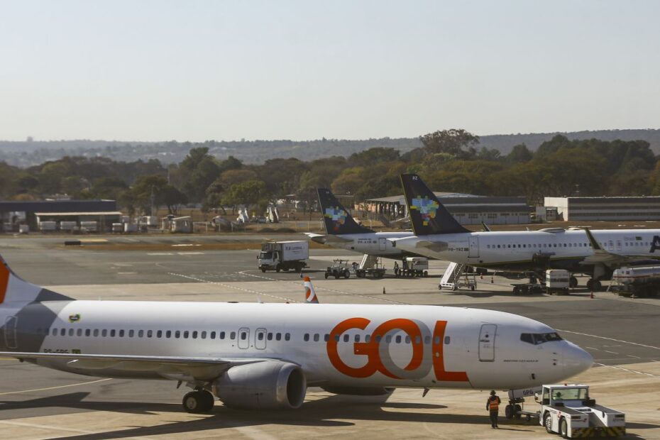 avioes aeroporto mcamgo abr 290720221818 13