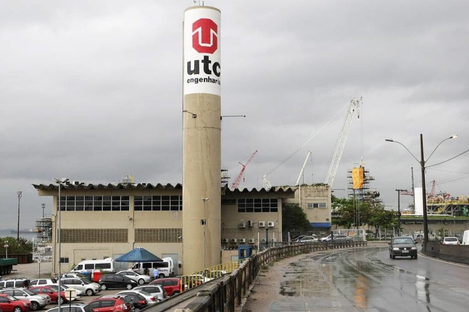 UTC suspensa por um ano