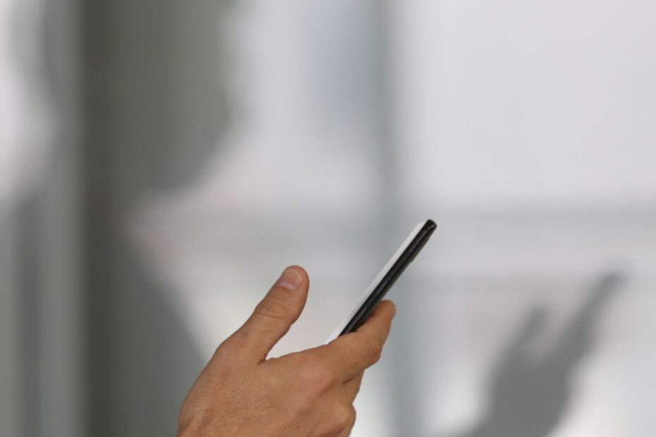 uso de smartphone e celular050720211238