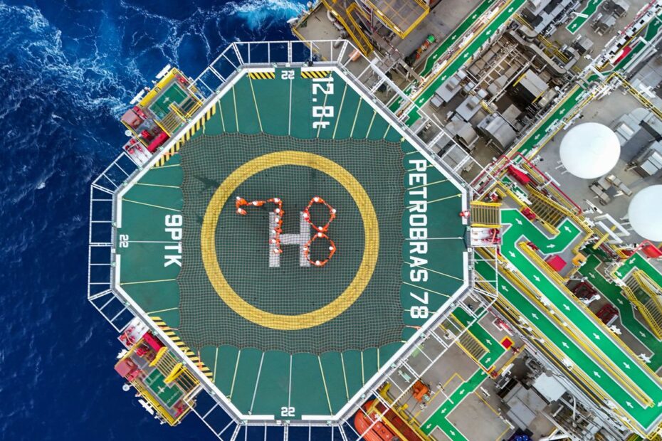 fpso p 78 chegada campo de buzios foto1 credito divulgacao petrobras 2