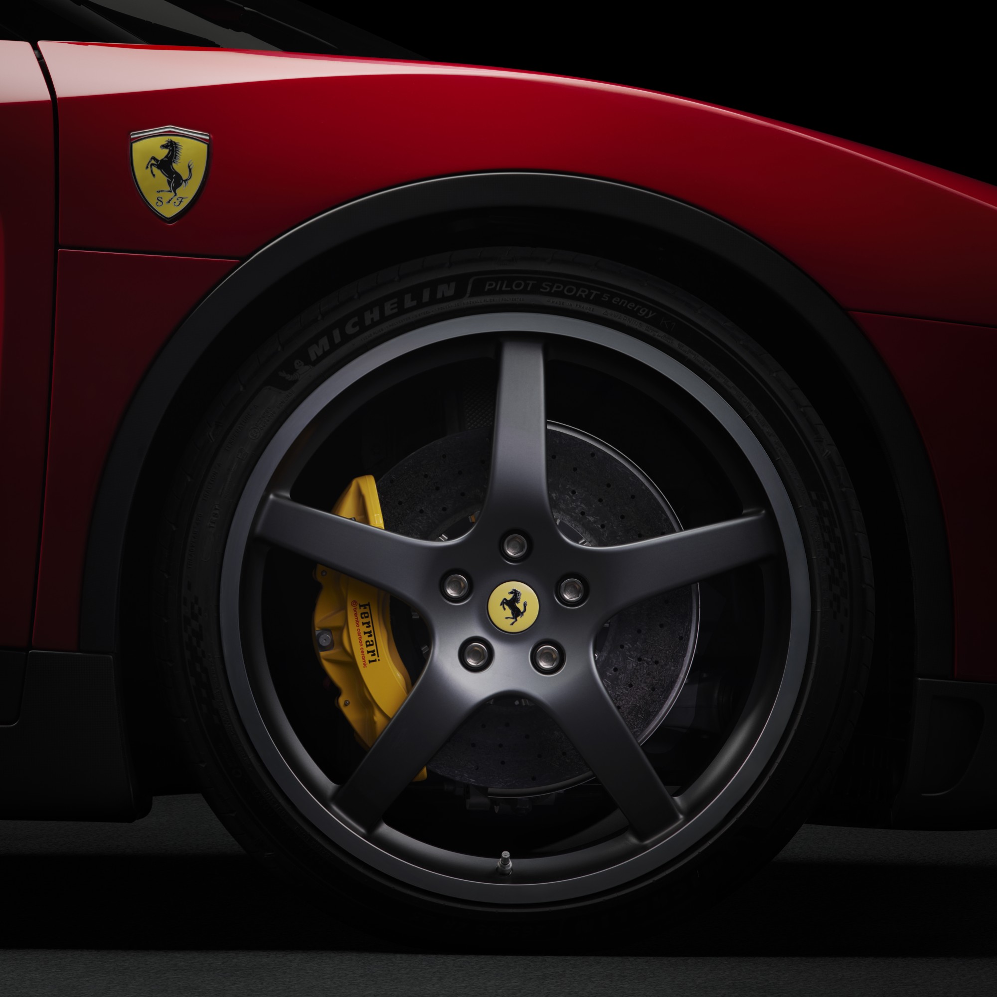 Ferrari Luce