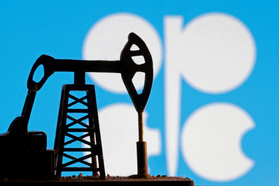 2026 04 05t152247z 1 lynxmpem3406k rtroptp 4 iran crisis opec oil scaled