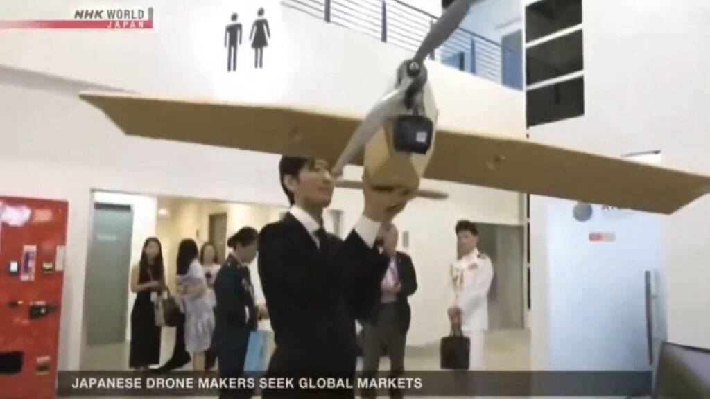 Japao lanca drone de papelao 20 vezes mais barato veja