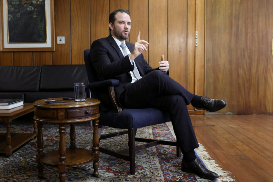 Ministros dizem que lei eleitoral prevalece sobre manobra do Congresso