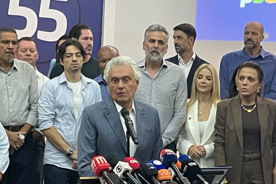Nunca falo de forma indireta afirma Caiado sobre Flavio Bolsonaro