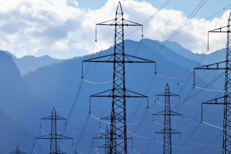 acoes eletrica equatorial