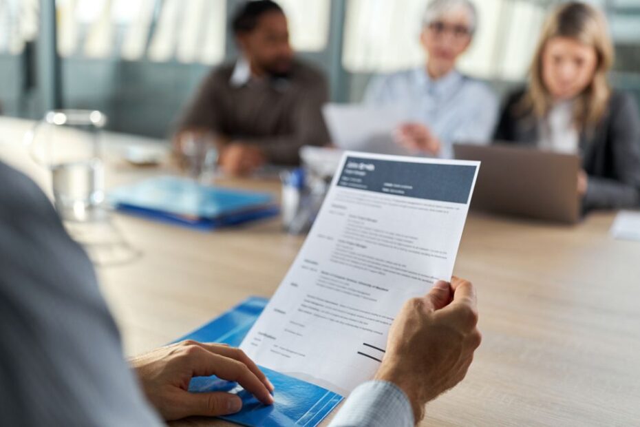 curriculo emprego vagas estagio trainee