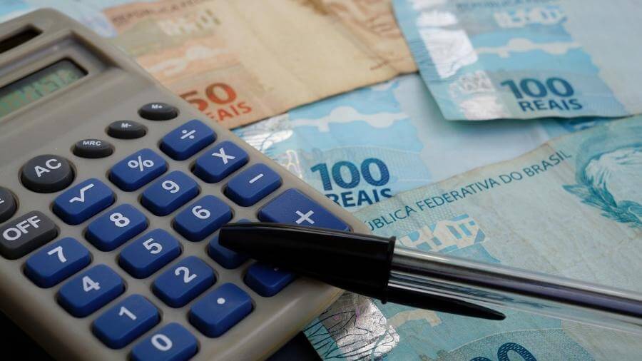 dinheiro calculadora impostos 1
