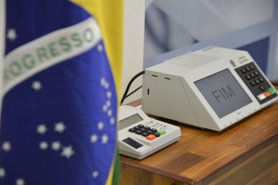 eleicoes 2016 urnas eletronicas brasileiras