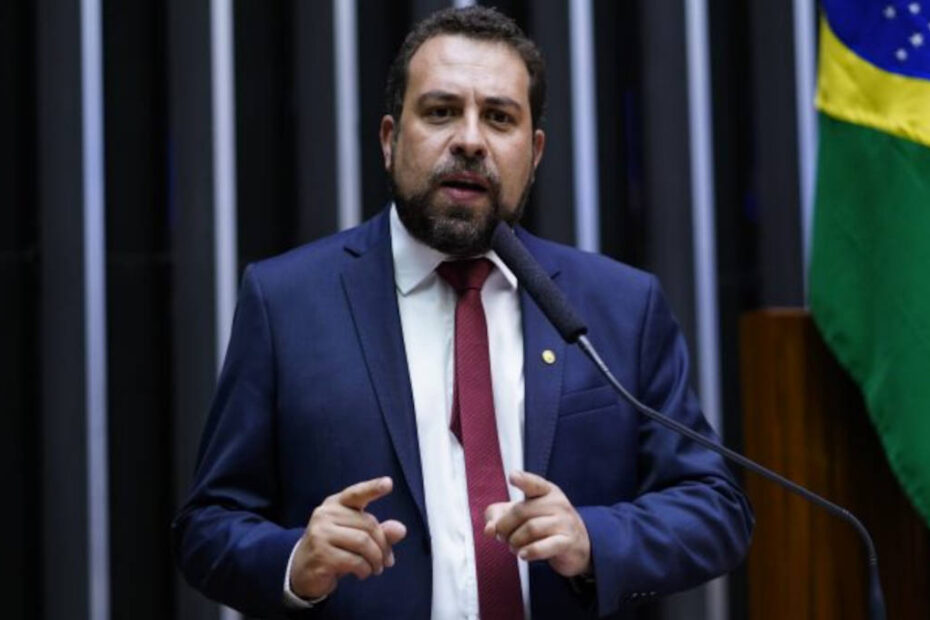 guilherme boulos