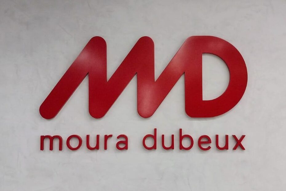 moura dubeux flavyapereira