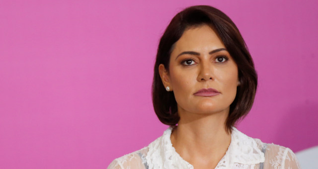 ‘Tem que perguntar para o Flavio diz Michelle sobre crise